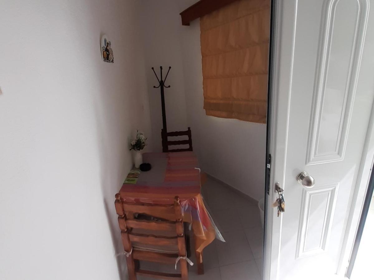 Zikas Apartments Marmari  Eksteriør billede